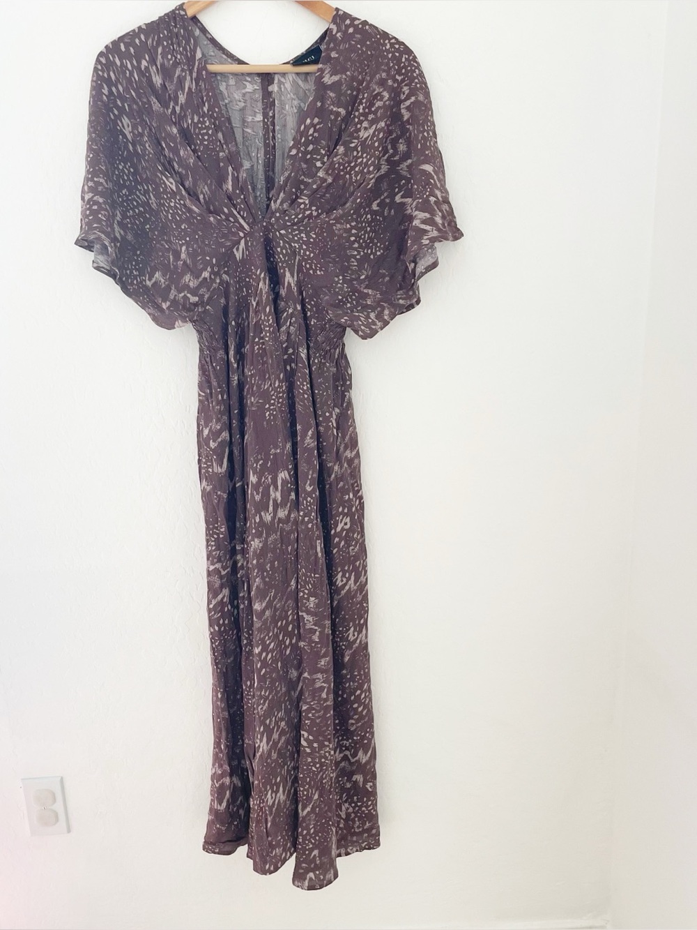 Vici abstract maxi dress with slits size medium